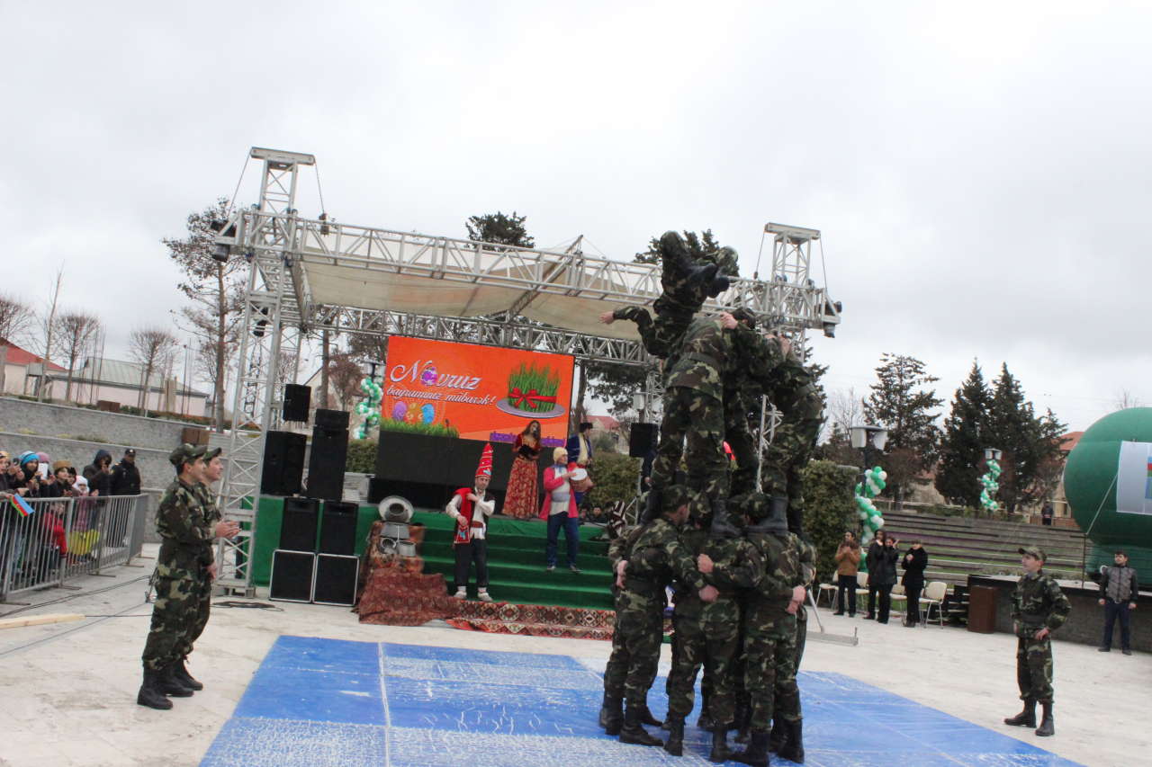 Красочный Новруз объединил тюркоязычные народы в Баку (ФОТО)