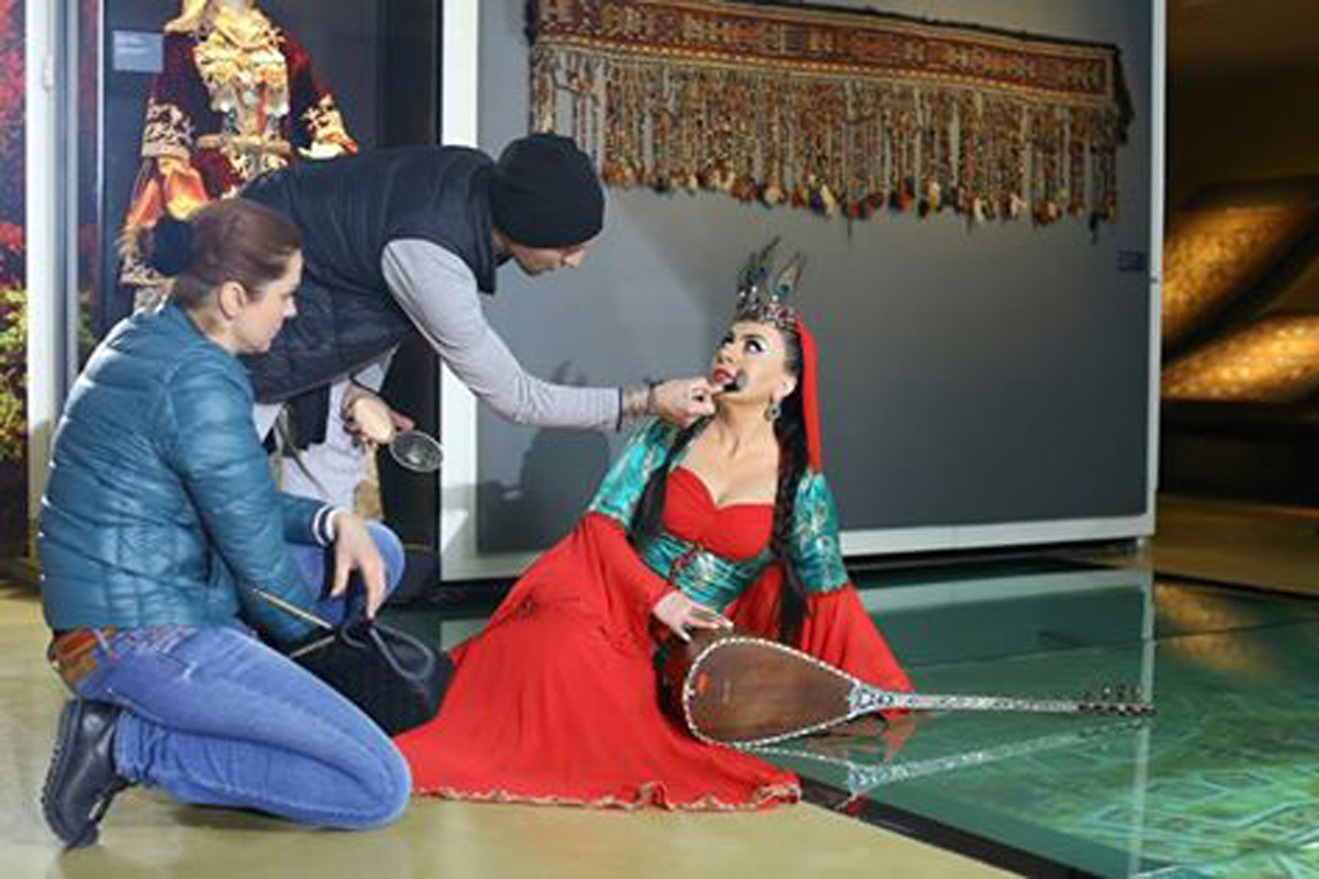 О красоте азербайджанских женщин - праздничный клип ашуг Самиры (ВИДЕО - ФОТО)