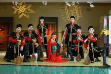 О красоте азербайджанских женщин - праздничный клип ашуг Самиры (ВИДЕО - ФОТО)