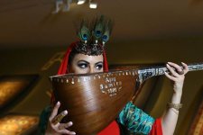 О красоте азербайджанских женщин - праздничный клип ашуг Самиры (ВИДЕО - ФОТО)