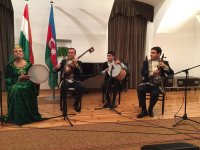 Послы в Венгрии восхищены азербайджанским мугамом (ФОТО)