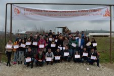 В Азербайджане прошел конкурс по битве на куриных яйцах (ФОТО)