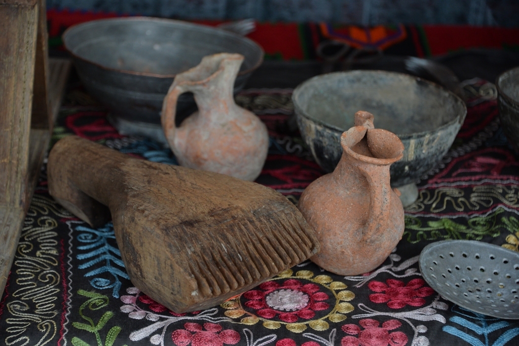 В Азербайджане прошел конкурс по битве на куриных яйцах (ФОТО)