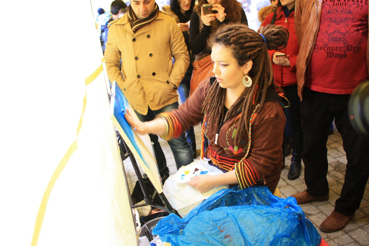 Культура народов России представлена на празднике Новруз в Баку (ФОТО)