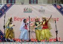 Культура народов России представлена на празднике Новруз в Баку (ФОТО)