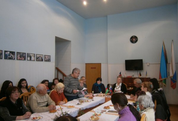 В Баку отметили Всемирный день поэзии (ФОТО)