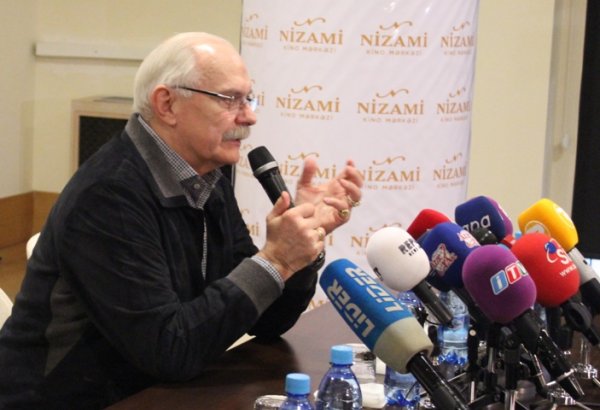 Михалков выразил признательность за награждение азербайджанским орденом "Достлуг"