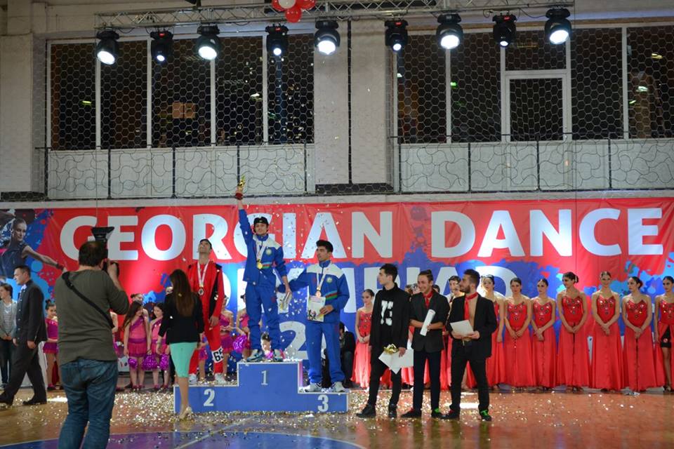 Азербайджанские танцоры завоевали четыре первых места на Олимпиаде в Грузии (ФОТО)