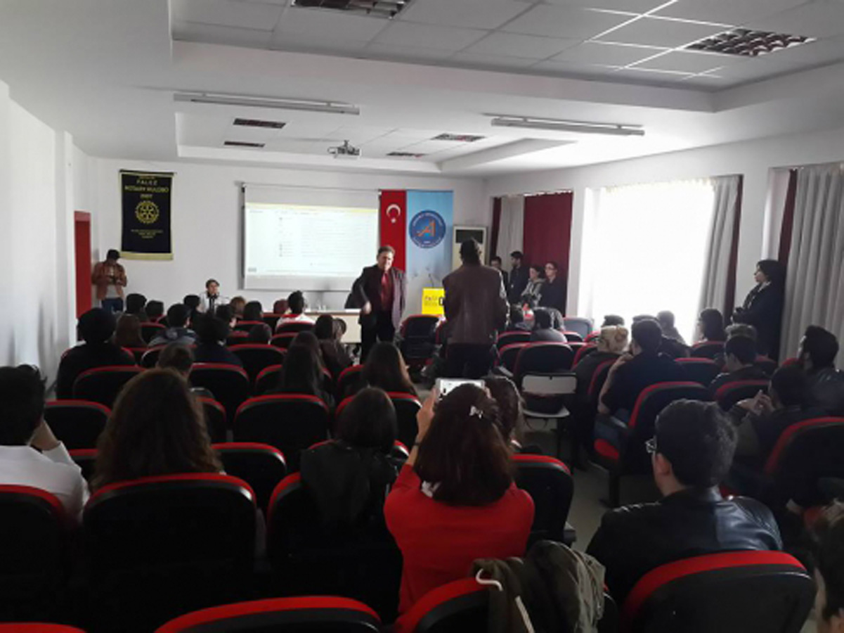 Азербайджанские режиссеры приняли участие в кинофестивале в Турции (ФОТО)