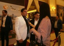 Премьера комедии абсурда "Yumurta": первоапрельский розыгрыш и смех до упаду (ВИДЕО-ФОТО)