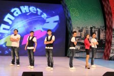 Девушки из Казахстана выиграли Азербайджанскую Лигу КВН (ФОТО)