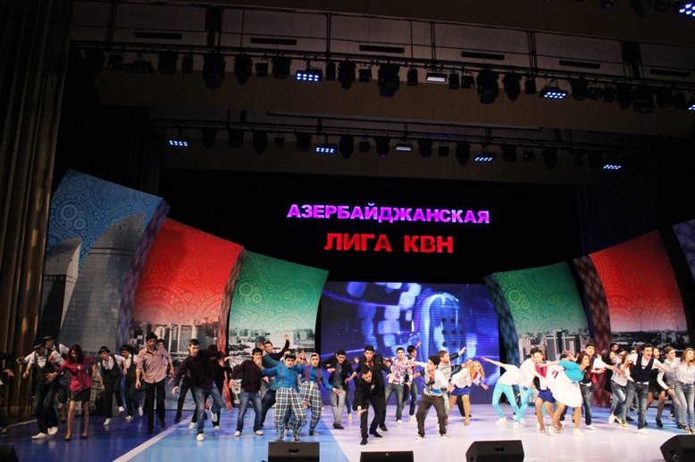 Девушки из Казахстана выиграли Азербайджанскую Лигу КВН (ФОТО)