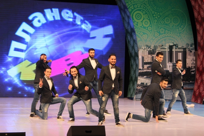 Девушки из Казахстана выиграли Азербайджанскую Лигу КВН (ФОТО)