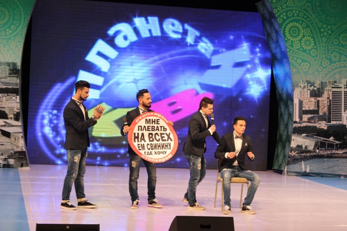 Девушки из Казахстана выиграли Азербайджанскую Лигу КВН (ФОТО)