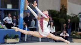 Азербайджанская гимнастка завоевала бронзовую медаль на соревнованиях в Румынии (ФОТО)