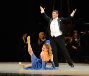 Творческая сцена ÜNS подарила бакинцам волшебный вечер оперетты (ФОТО)