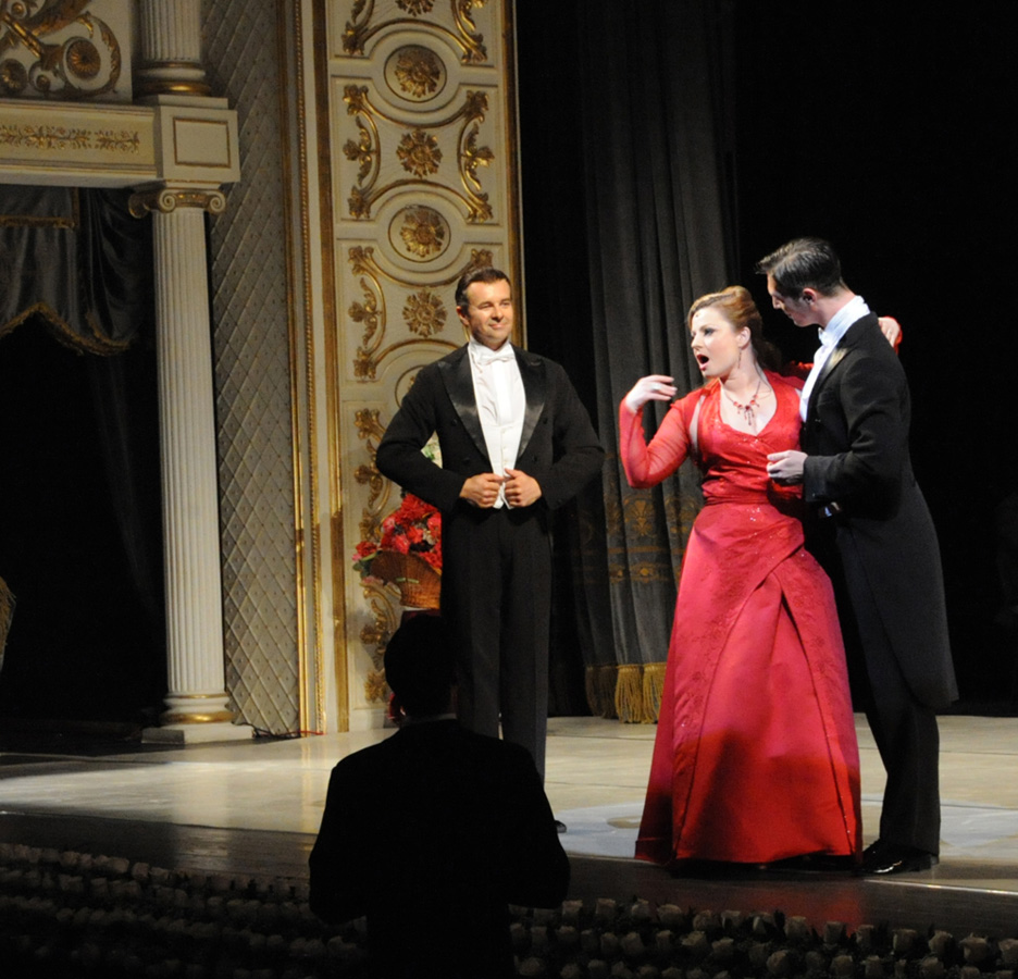 Творческая сцена ÜNS подарила бакинцам волшебный вечер оперетты (ФОТО)