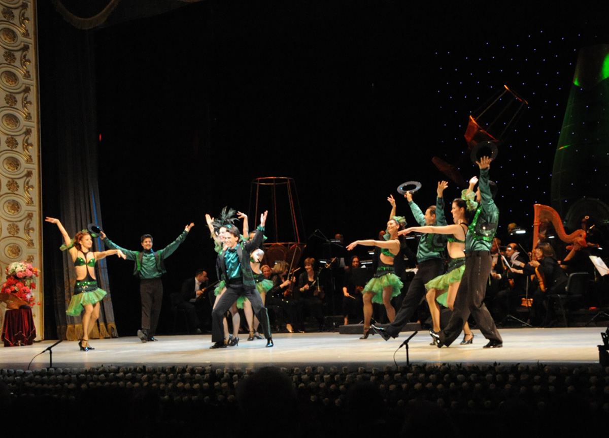 Творческая сцена ÜNS подарила бакинцам волшебный вечер оперетты (ФОТО)