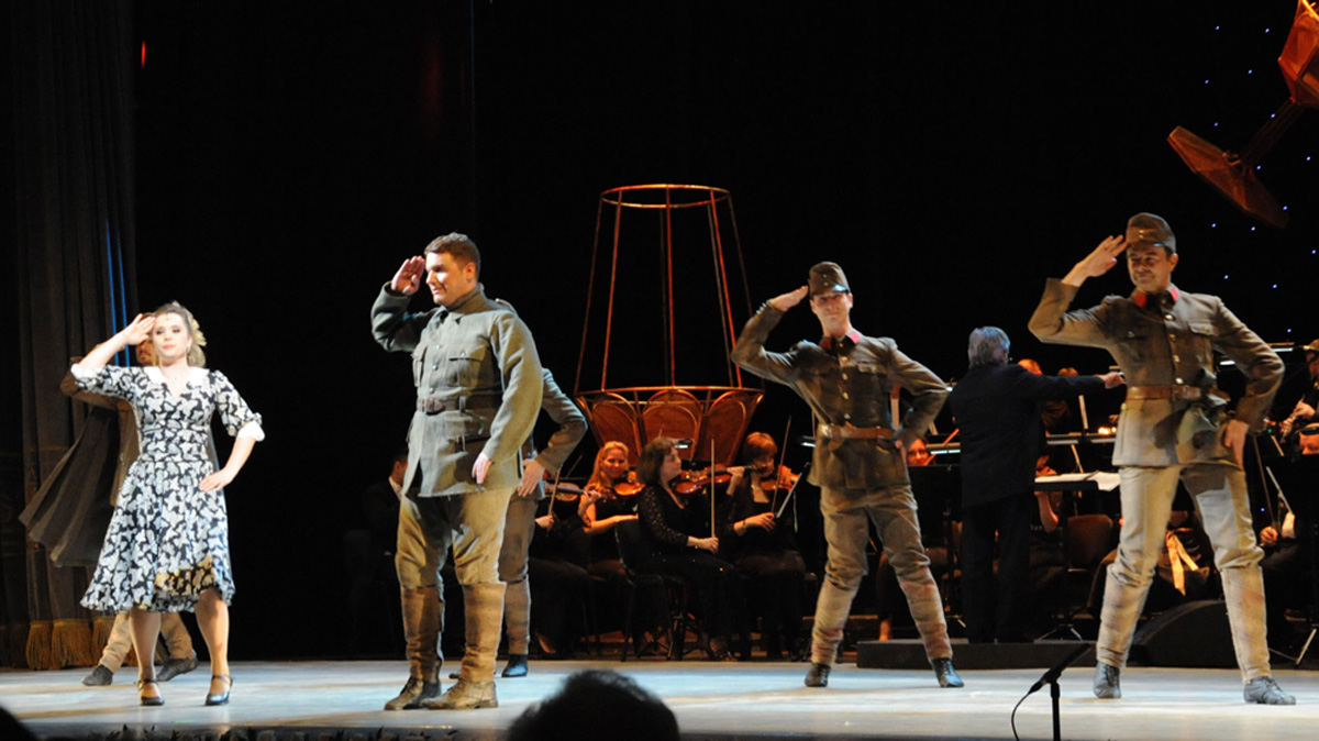 Творческая сцена ÜNS подарила бакинцам волшебный вечер оперетты (ФОТО)