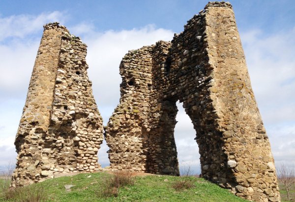 Тайны древнего Азербайджана – Крепость Шамиля, отважная Пери, Албанские храмы (ФОТО)