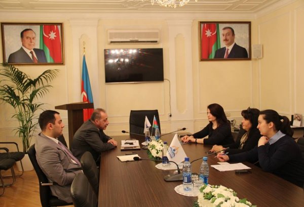 Чешский политолог Татьяна Перглер стала гостем Фонда "Знание" в Баку (ФОТО)