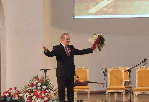 Юбилей Джанали Акперова, или Какую роль Хан Шушинский сыграл в судьбе мастера?