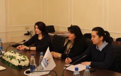 Чешский политолог Татьяна Перглер стала гостем Фонда "Знание" в Баку (ФОТО)