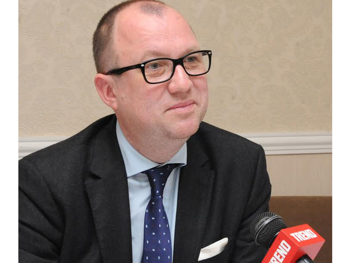 Хилари Клинтон достаточно компетентна в вопросах Каспийского региона - эксперт