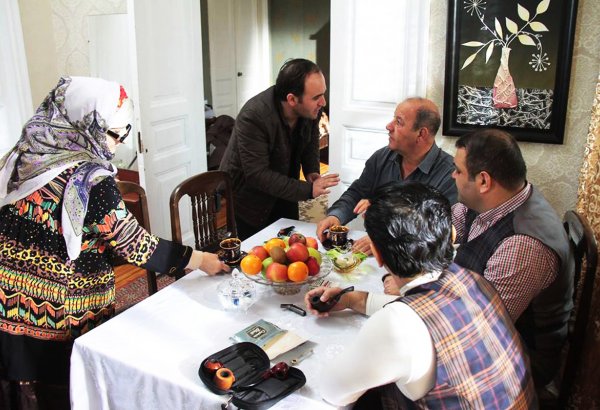 В Баку ищут 1.000.000 манатов (ФОТО)