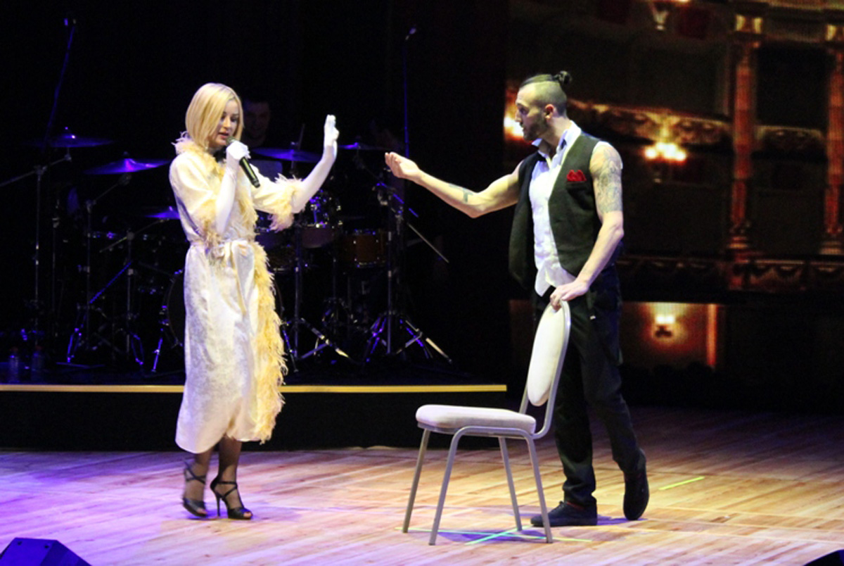 Потрясающее шоу-спектакль Полины Гагариной в Баку (ФОТО)