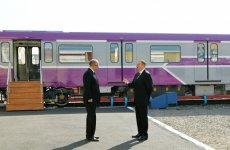 Президент Ильхам Алиев ознакомился с новыми поездами Бакинского метрополитена (ФОТО)