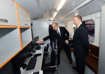 Президент Ильхам Алиев ознакомился с новыми поездами Бакинского метрополитена (ФОТО)