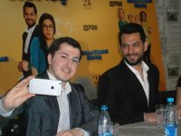 Мурат Йылдырым и Эзги Мола в Баку: инструкция про то, как выйти замуж (ФОТО)