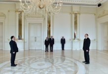 Президент Ильхам Алиев принял верительные грамоты нового посла Вьетнама