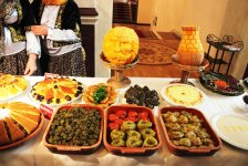 Изысканные азербайджанские блюда для гостей Евроигр (ФОТО)