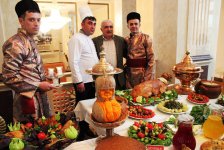 Изысканные азербайджанские блюда для гостей Евроигр (ФОТО)