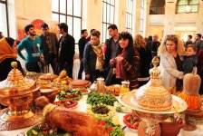 Изысканные азербайджанские блюда для гостей Евроигр (ФОТО)