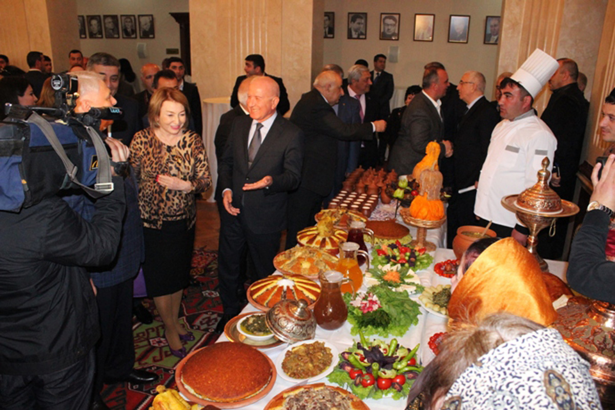 Пити, плов, халва, келагаи…- волшебный Шеки (ФОТО)