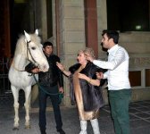 Белый конь и голубь Ильхамы Гулиевой (ФОТО)