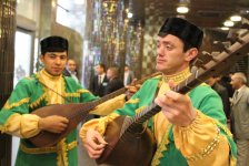 Шашлыки, мёд, золото, серебро и ашуги – великолепие горного Гедабека (ФОТО)