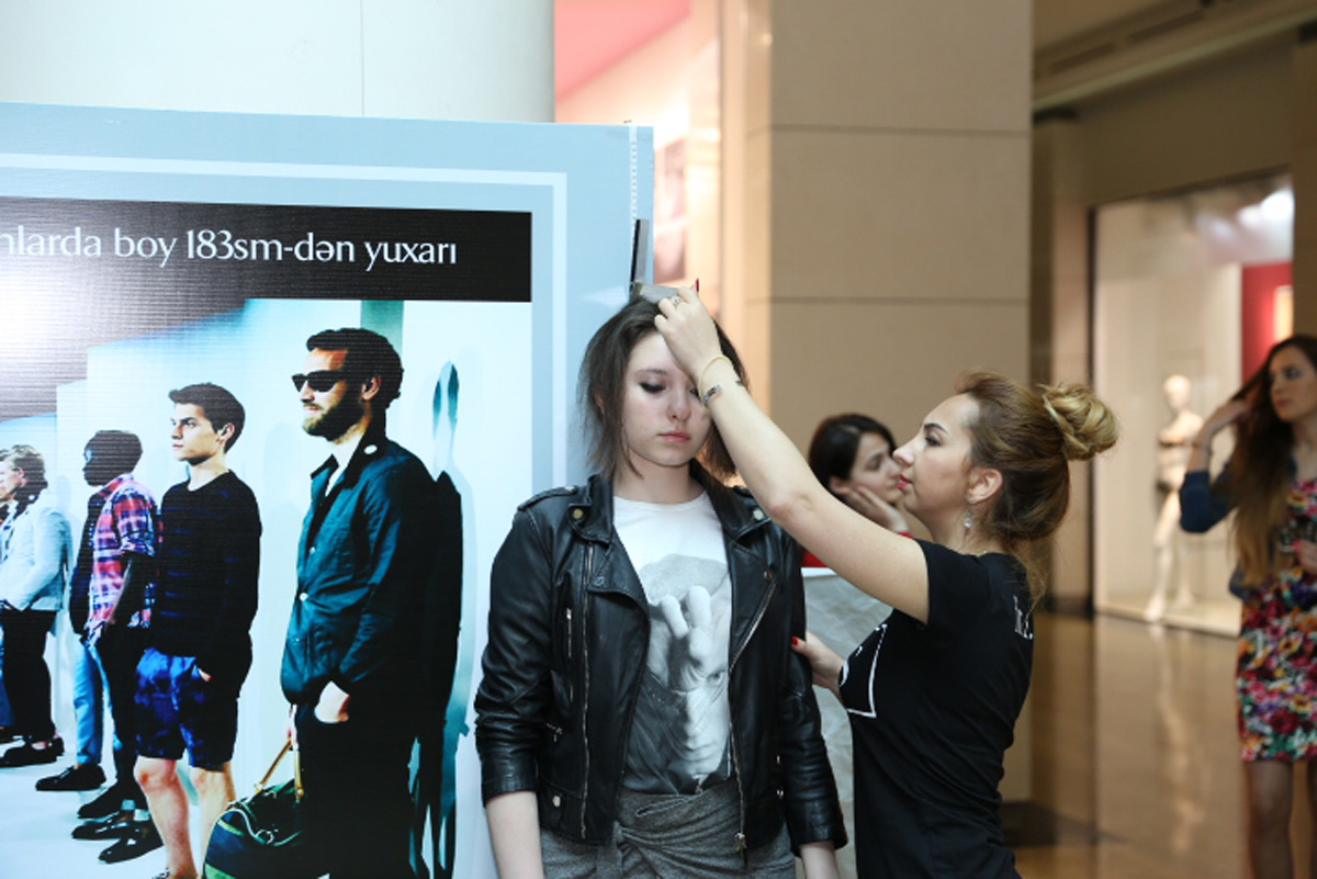 Как в Баку выбирали девушек и парней модельной внешности (ФОТО)