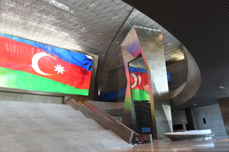 Президент Ильхам Алиев и его супруга приняли участие в открытии Бакинского конгресс-центра (ФОТО)