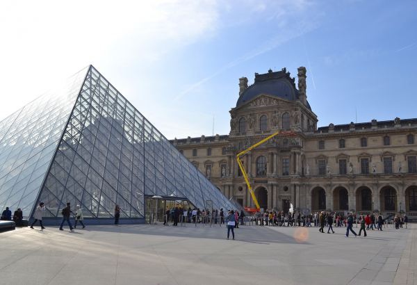 Проармянская позиция Франции противоречит ее мандату сопредседателя МГ ОБСЕ - депутат