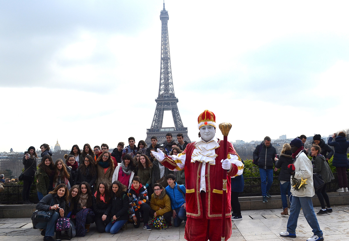Весенний Париж, или как араб спас азербайджанцев (ФОТО)