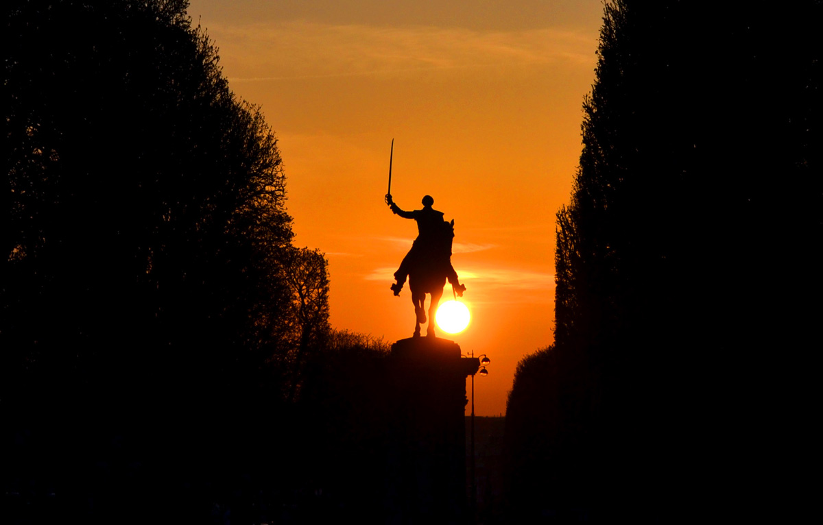 Весенний Париж, или как араб спас азербайджанцев (ФОТО)