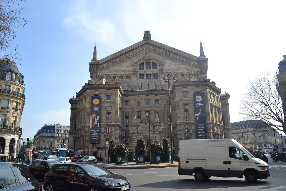 Весенний Париж, или как араб спас азербайджанцев (ФОТО)