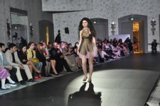 Наскальные рисунки Гобустана в дебютной коллекции 17-летней Джамили Меликовой (ФОТО)