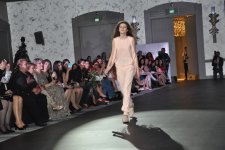 Наскальные рисунки Гобустана в дебютной коллекции 17-летней Джамили Меликовой (ФОТО)