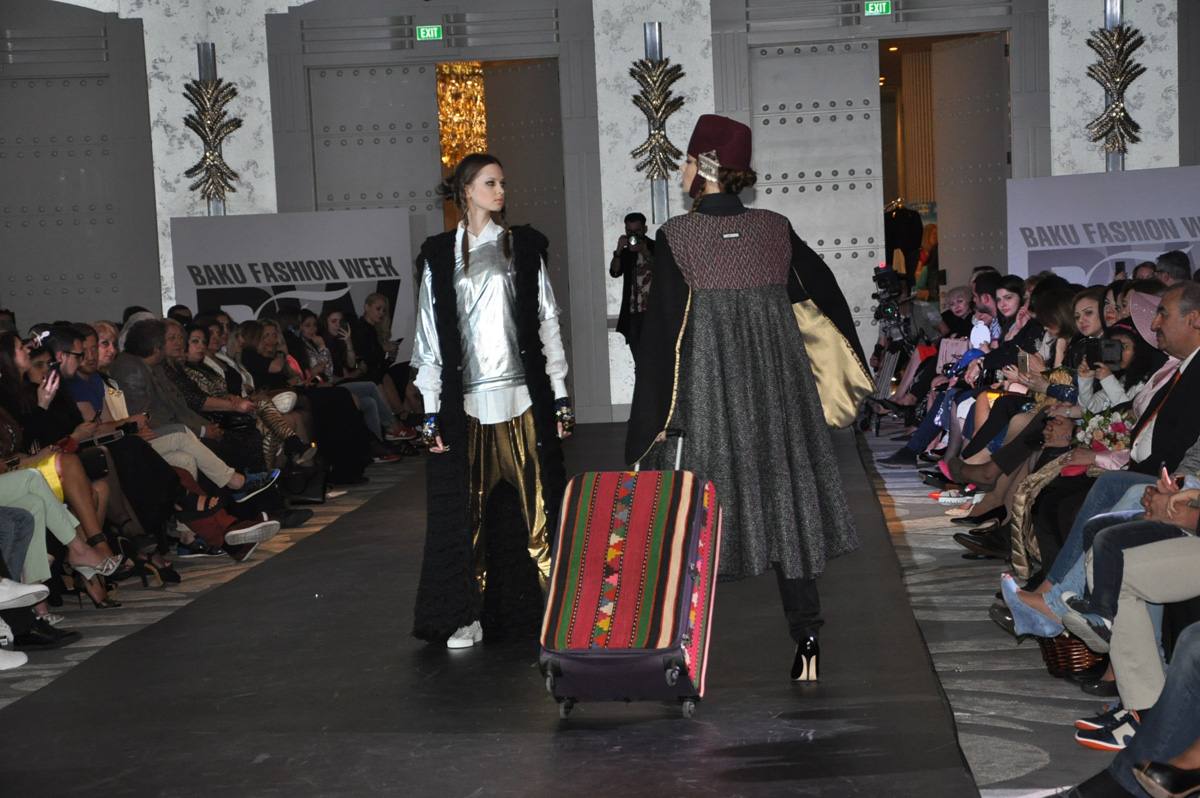 В Баку представлена коллекция Натаван Алиевой "Султан" (ФОТО)