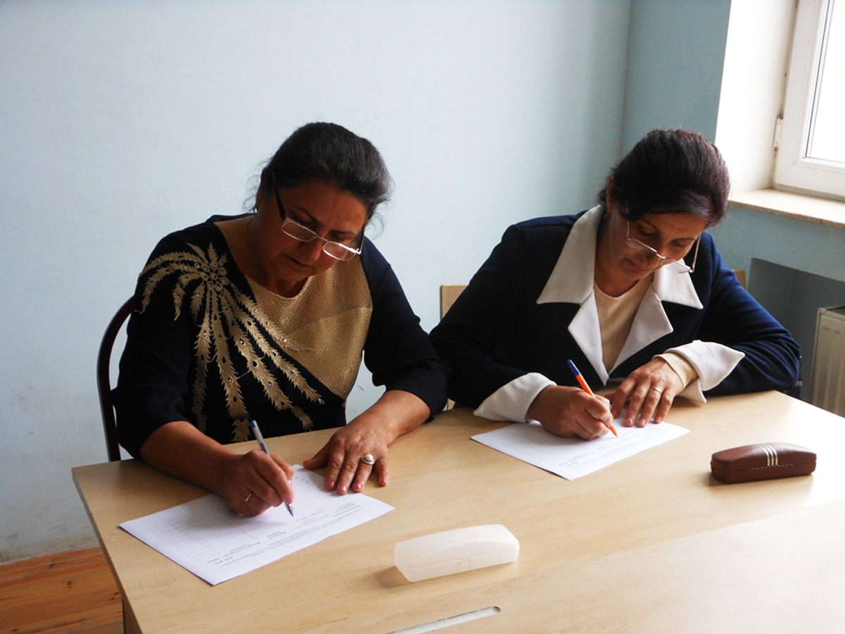 В Гяндже и Товузе прошла олимпиада по русскому языку и литературе (ФОТО)